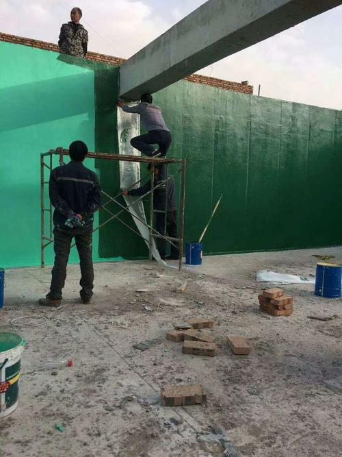 绵阳针对老旧车间地面普遍存在的起砂、裂缝问题